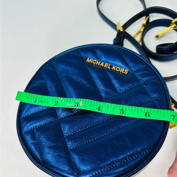 Michael Kors Women's Vivianne Canteen Quilted Leather Crossbody Bag Midnight - Picture 8 of 13